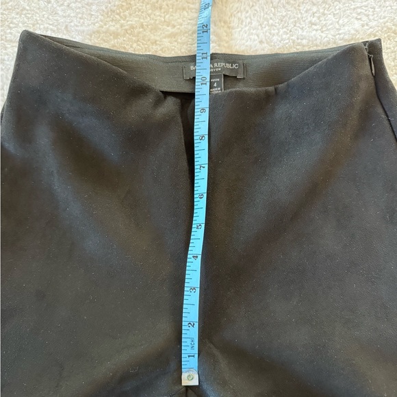 Banana Republic Devon black suede-like pants. Size 4. Never worn. - Picture 5 of 9